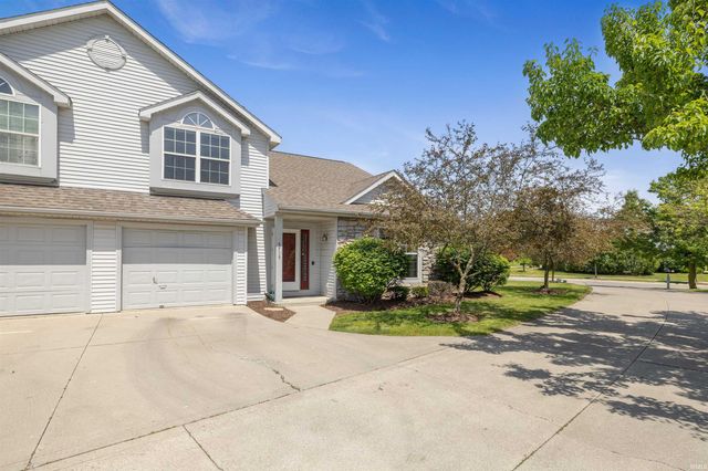 5715 Thornbriar Lane, Fort Wayne, IN 46835