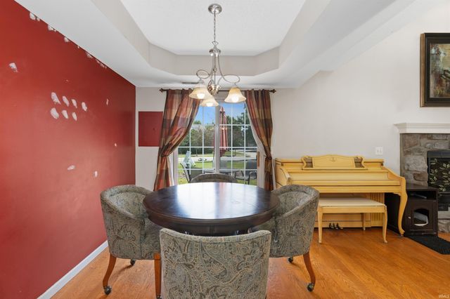 5715 Thornbriar Lane, Fort Wayne, IN 46835