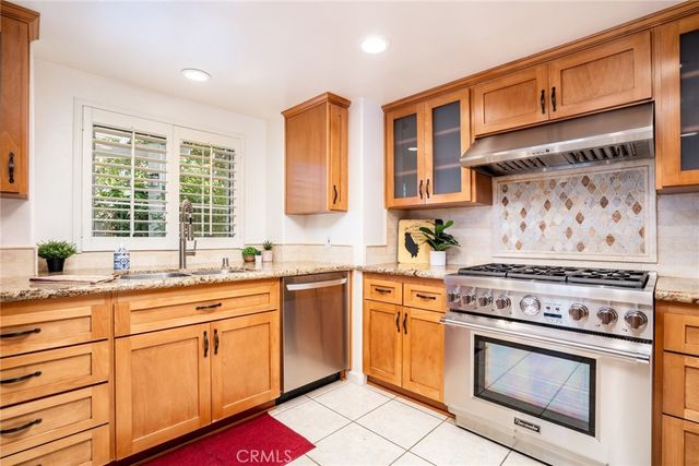 16511 Newland Street, Huntington Beach, CA 92647