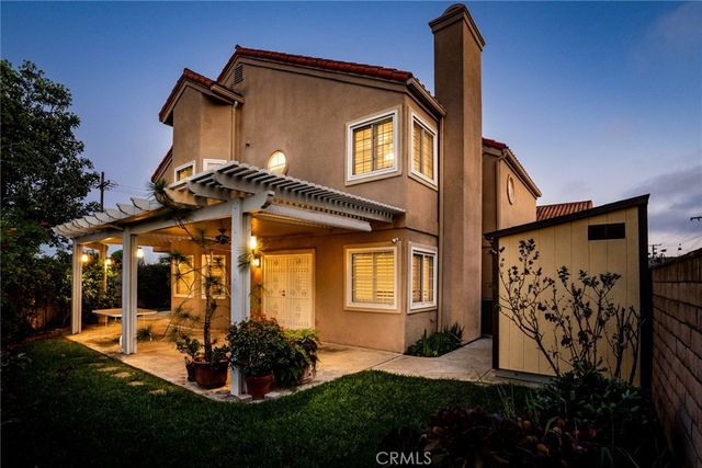 16511 Newland Street, Huntington Beach, CA 92647