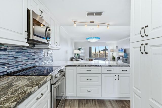 1150 TARPON CENTER DRIVE 1G, Venice, FL 34285