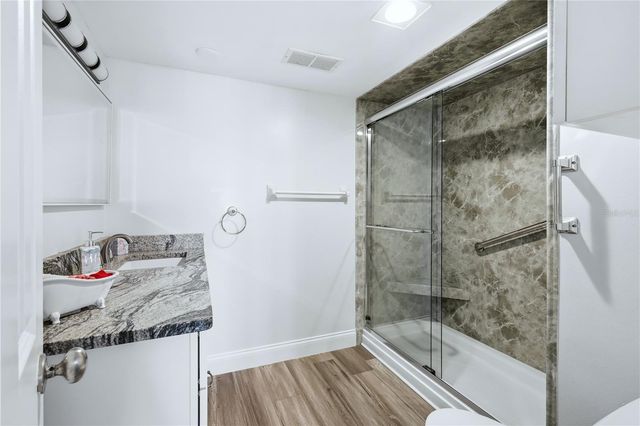 1150 TARPON CENTER DRIVE 1G, Venice, FL 34285