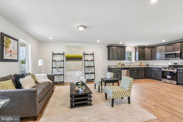 3251 MAGNOLIA AVE, Halethorpe, MD 21227