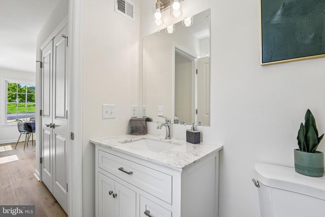 3251 MAGNOLIA AVE, Halethorpe, MD 21227