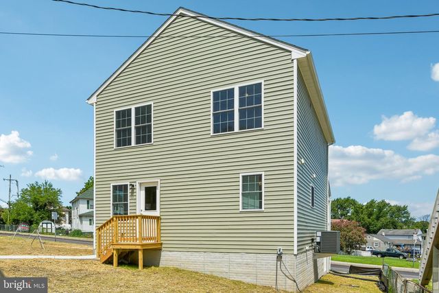 3251 MAGNOLIA AVE, Halethorpe, MD 21227