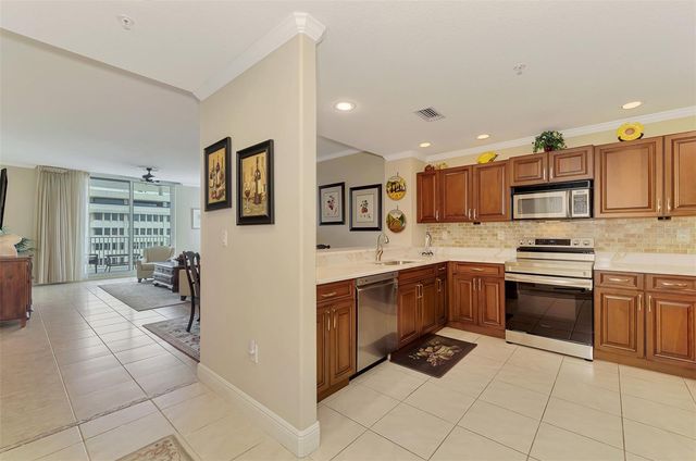 1771 RINGLING BOULEVARD 903, Sarasota, FL 34236