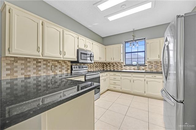 3100 Umar Avenue, Mcallen, TX 78504