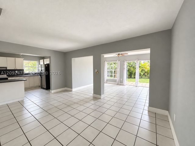 5311 SW 132nd Ave, Miami, FL 33175