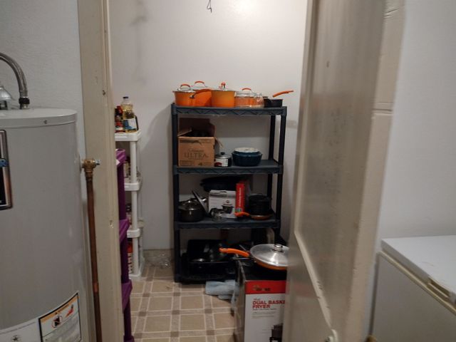 2560 N Minneapolis, Wichita, KS 67219