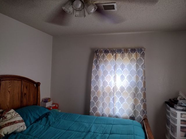 2560 N Minneapolis, Wichita, KS 67219