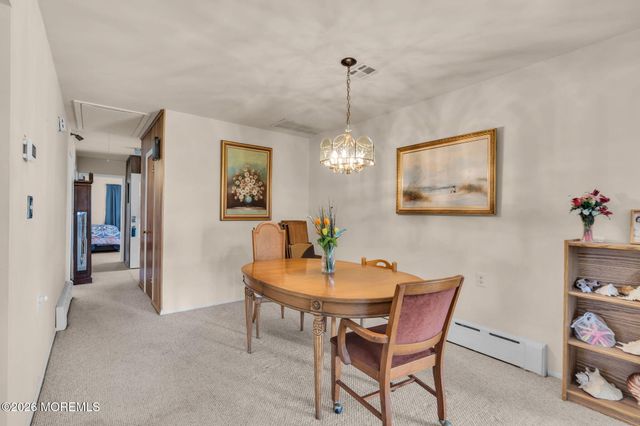 12 Aztec Court, Toms River, NJ 08757