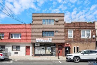 549 Anderson Avenue, Cliffside Park, NJ 07010