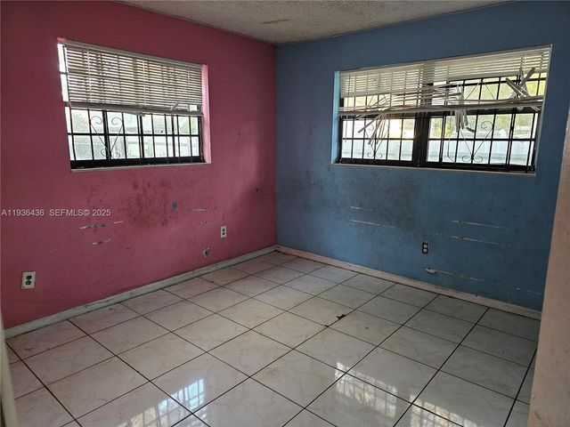 16945 NW 28th Ave, Miami Gardens, FL 33056