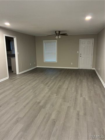 2538 21st E, Tuscaloosa, AL 35404