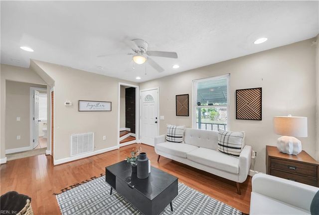 6113 Pamlico CIR, Norfolk, VA 23513