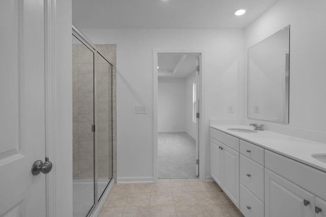 1753 Fawlocke Run, Loganville, GA 30052