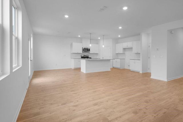 1753 Fawlocke Run, Loganville, GA 30052