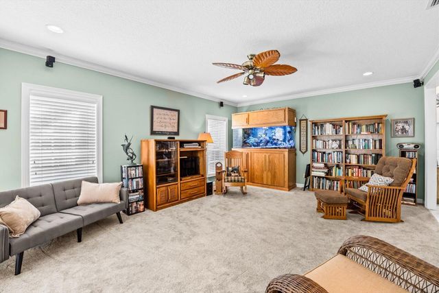 580 42nd Court, Vero Beach, FL 32968