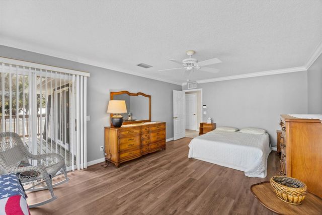 580 42nd Court, Vero Beach, FL 32968