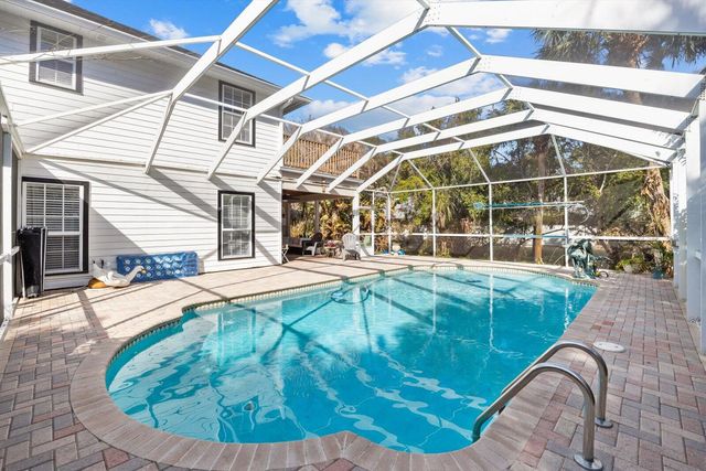 580 42nd Court, Vero Beach, FL 32968
