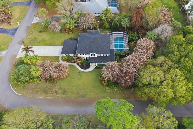 580 42nd Court, Vero Beach, FL 32968