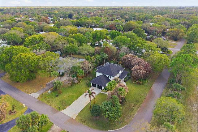 580 42nd Court, Vero Beach, FL 32968