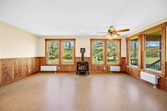 87 Bailey Pond Road, Marshfield, VT 05658