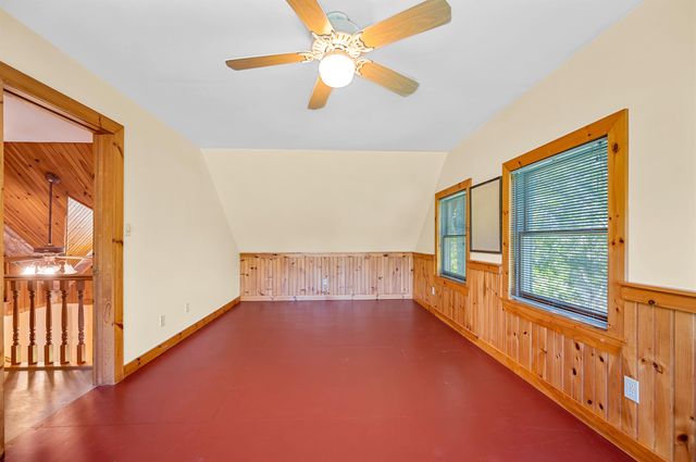 87 Bailey Pond Road, Marshfield, VT 05658