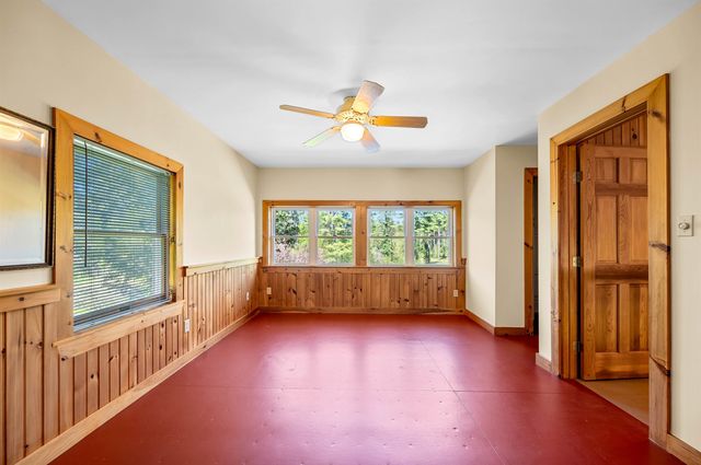 87 Bailey Pond Road, Marshfield, VT 05658