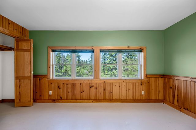 87 Bailey Pond Road, Marshfield, VT 05658