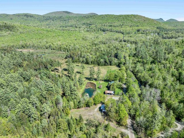 87 Bailey Pond Road, Marshfield, VT 05658