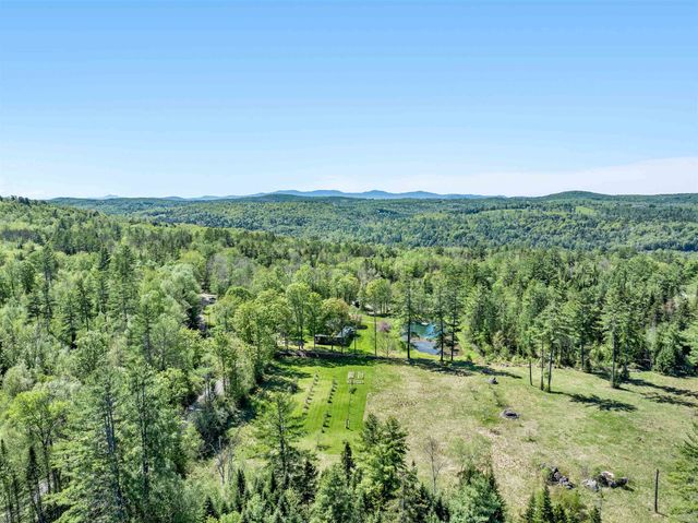 87 Bailey Pond Road, Marshfield, VT 05658