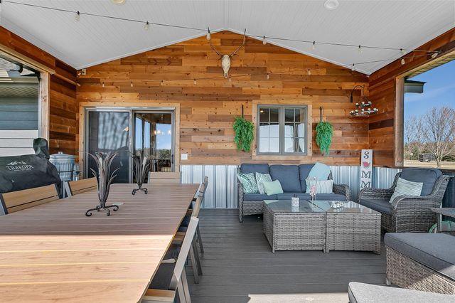 8432 172nd Avenue SE, Becker, MN 55308