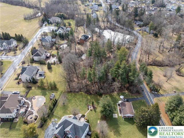5083 Camp Meeting Road, Upper Saucon Twp, PA 18034