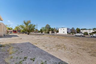 2903 Burton Avenue SE, Albuquerque, NM 87106