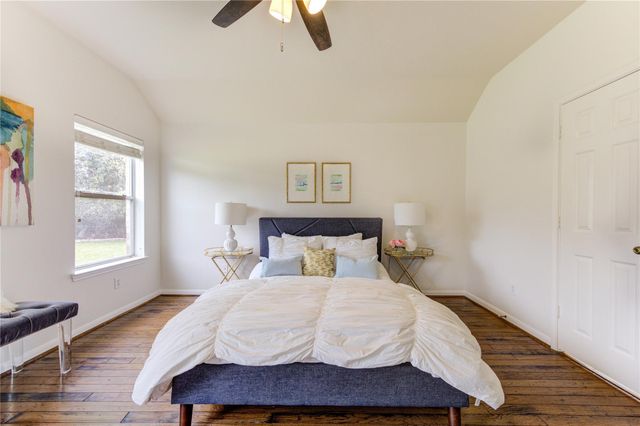 2307 Short Springs Court, Pearland, TX 77584