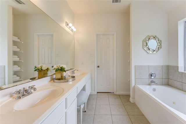 2307 Short Springs Court, Pearland, TX 77584