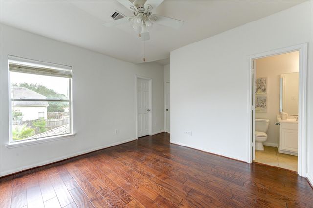 2307 Short Springs Court, Pearland, TX 77584