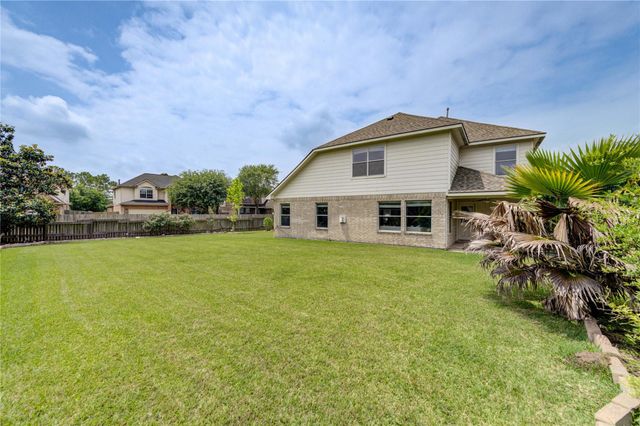 2307 Short Springs Court, Pearland, TX 77584