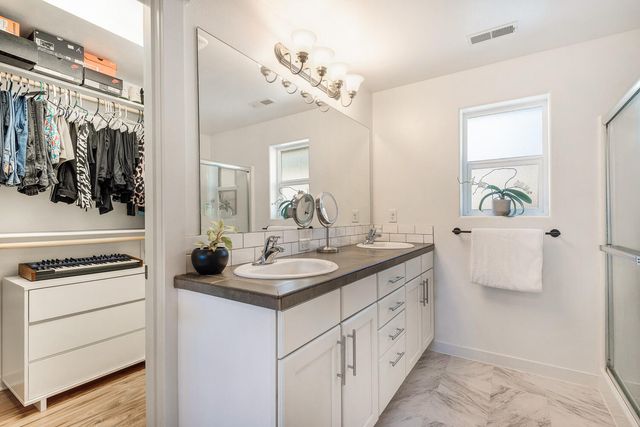 61137 SW Teton Lane, Bend, OR 97702