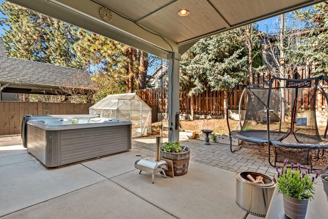 61137 SW Teton Lane, Bend, OR 97702