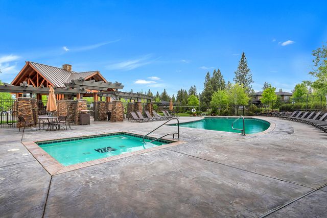 61137 SW Teton Lane, Bend, OR 97702