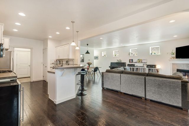 61137 SW Teton Lane, Bend, OR 97702