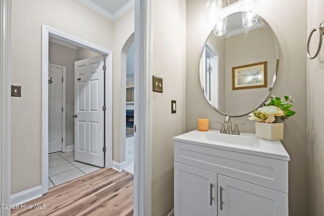 208 Chastain Drive, Jacksonville, NC 28546