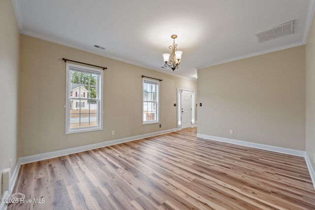 208 Chastain Drive, Jacksonville, NC 28546