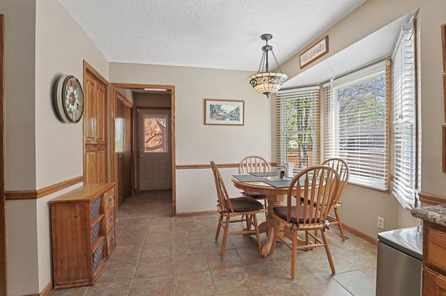 1129 N Manchester Ct, Wichita, KS 67212