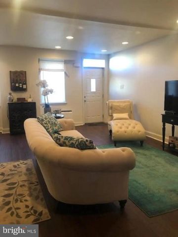 318 W GAY ST, West Chester, PA 19380