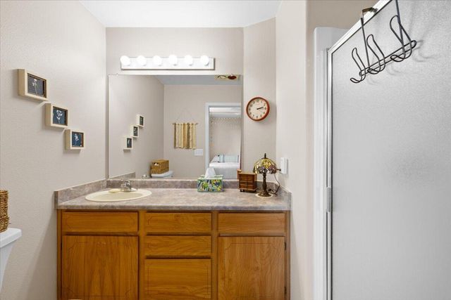 1459 SW Silver Maple Way, Grants Pass, OR 97526