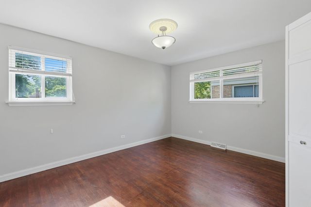 613 LEAMINGTON Avenue, Wilmette, IL 60091