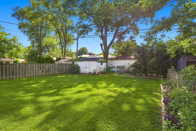 613 LEAMINGTON Avenue, Wilmette, IL 60091